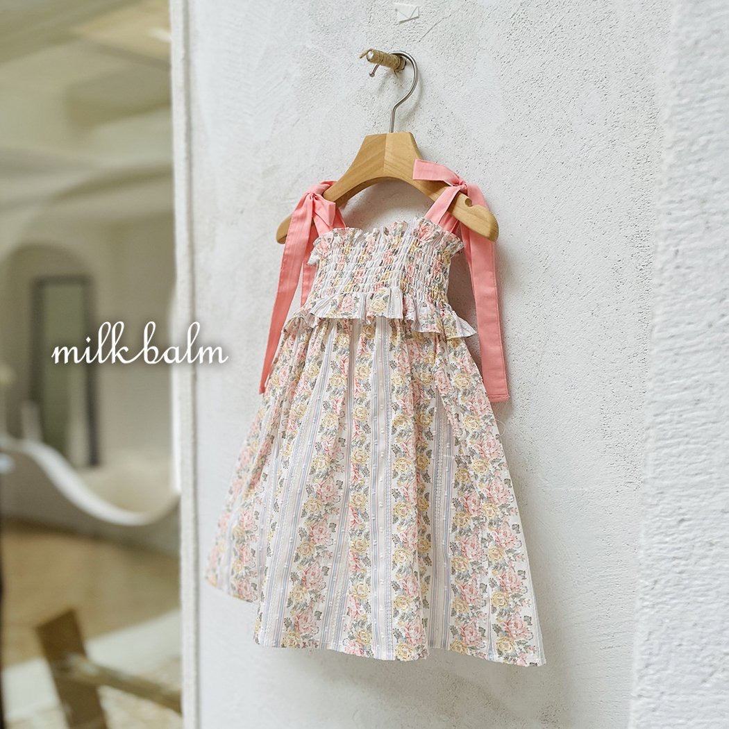 Made in Korea | Ruffled ruffle patterned lace-up dress | [KS35][018]