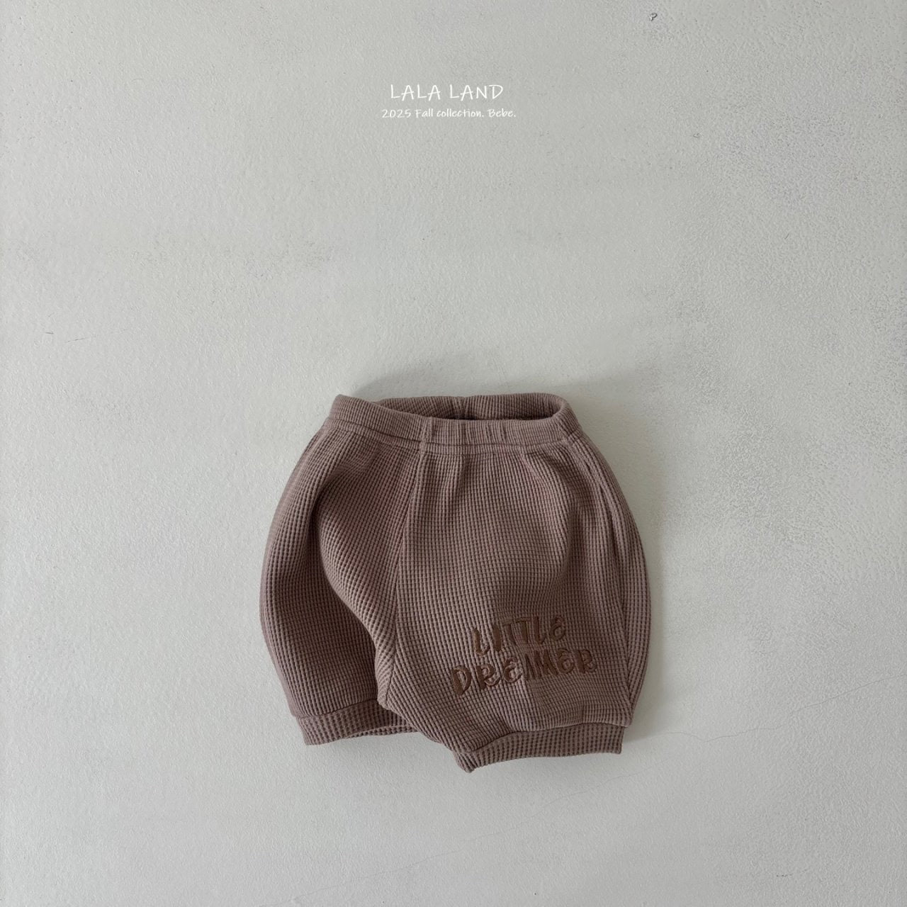 韓國製 | 窩夫格紋刺繡及膝褲 | [KS21][311]